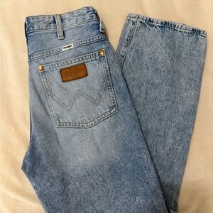 Wrangler Straight Leg Jeans